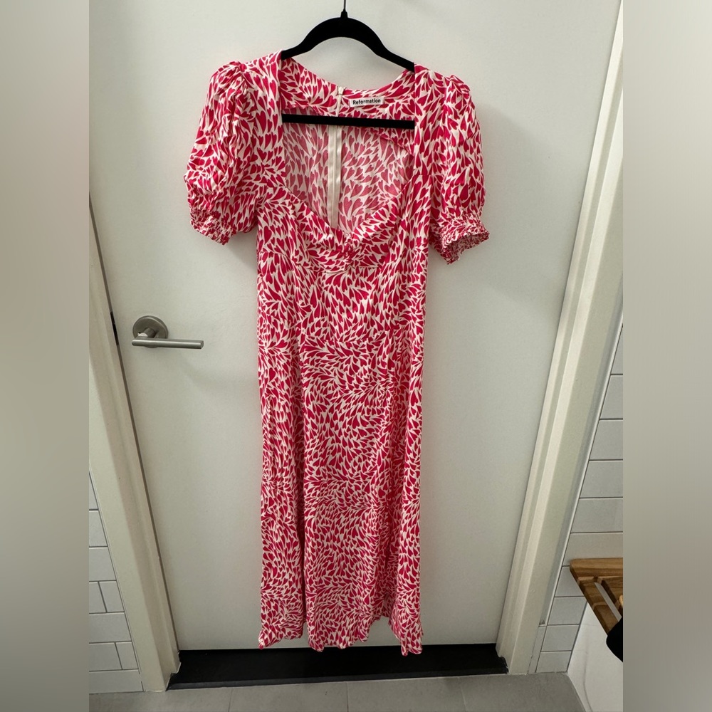 REFORMATION Lacey Dress in Amore